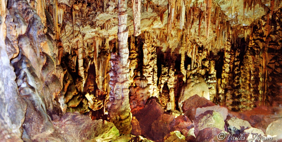 Δικταίον Άντρον: Το σπήλαιο… της αποπλάνησης όπου γεννήθηκε ο Δίας