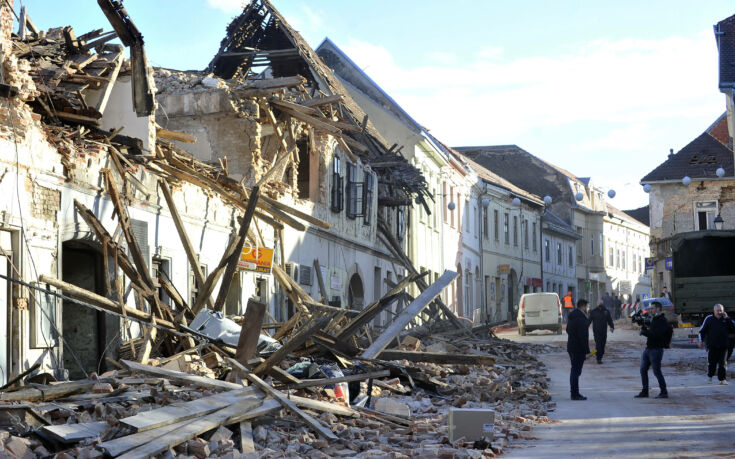 Σεισμός στην Κροατία: Νέα δόνηση 4,9 Ρίχτερ – Στους 7 οι νεκροί