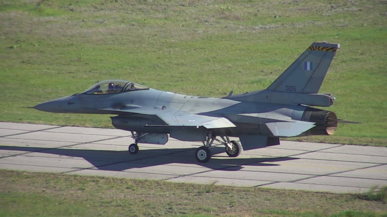 Με επιτυχία ολοκληρώθηκε η πτήση του αναβαθμισμένου F-16