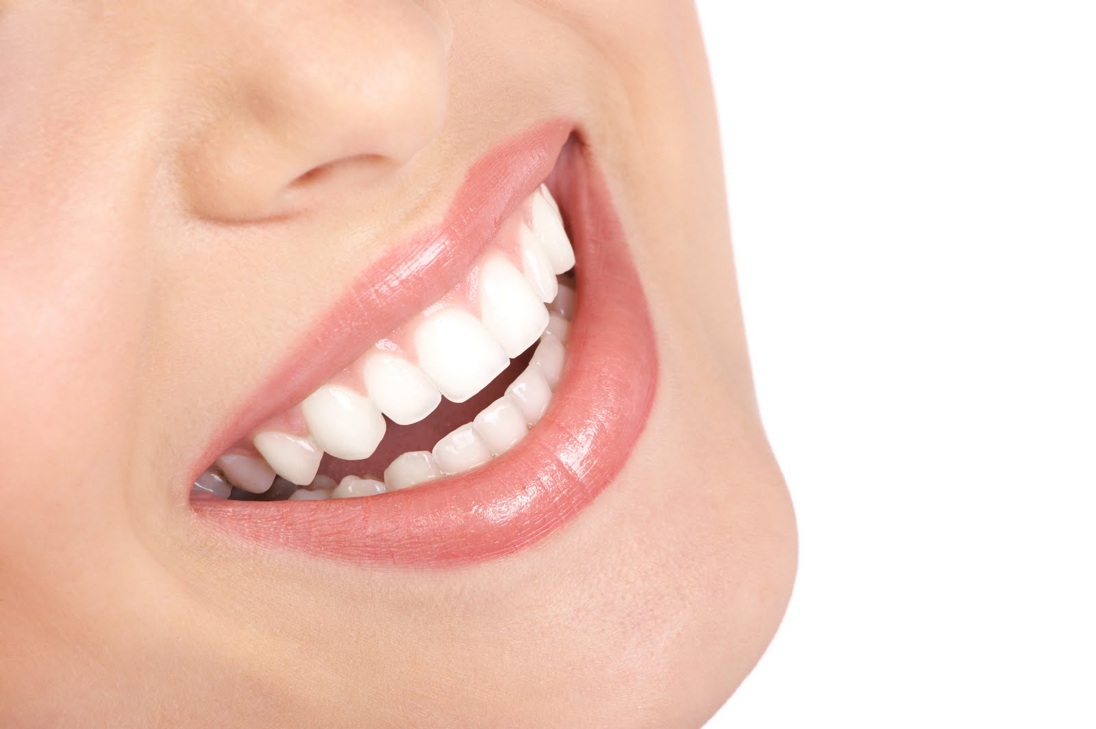 Μύθοι και αλήθειες για τα λευκά δόντια