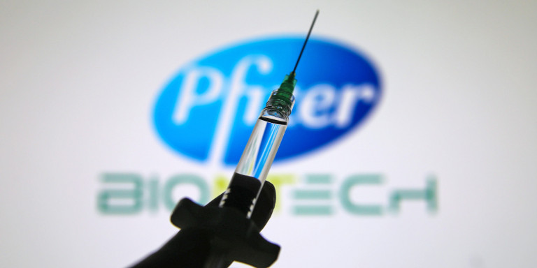 Το εμβόλιο Pfizer/BioNTech έχει αποτελεσματικότητα 85% μετά την πρώτη δόση
