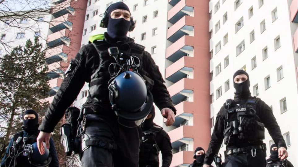 Γερμανία: Επιδρομές της αστυνομίας κατά νεοναζιστικών οργανώσεων – 8 συλλήψεις μέχρι τώρα