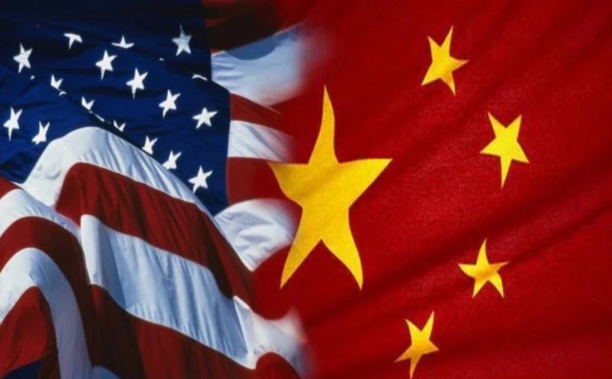 Κίνα – ΗΠΑ: Άρση ταξιδιωτικών περιορισμών εφόσον επιτευχθεί συλλογική ανοσία