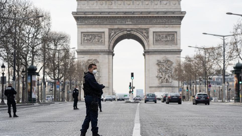 Γαλλία: Πιθανή χαλάρωση περιορισμών στα μέσα Απριλίου