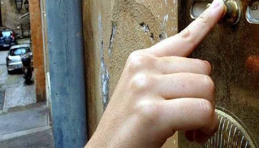 Προσοχή! Άγνωστοι χτυπούν κουδούνια σπιτιών στα Χανιά με πλαστά στοιχεία