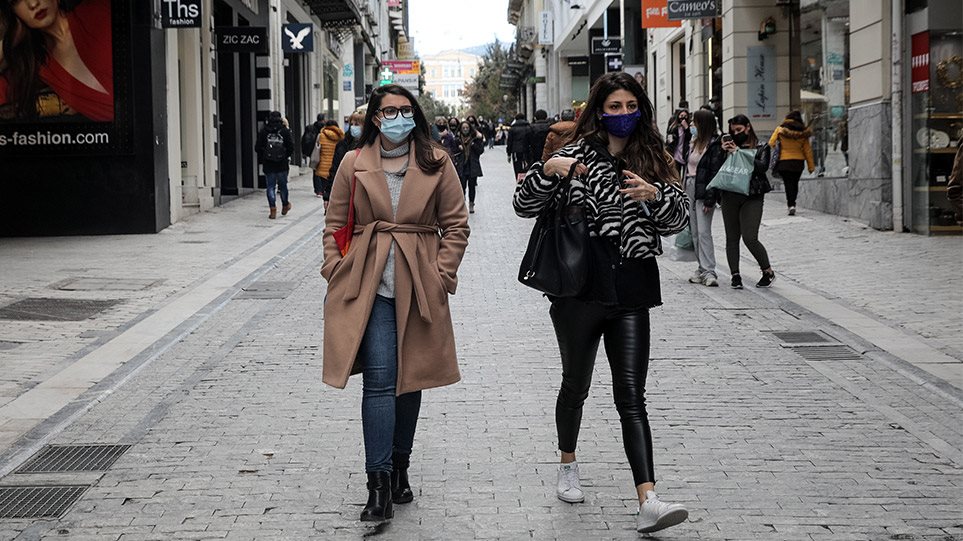 Κρήτη: Οι πεζοί δεν έχουν συνηθίσει το μέτρο της υποχρεωτικότητας της μάσκας