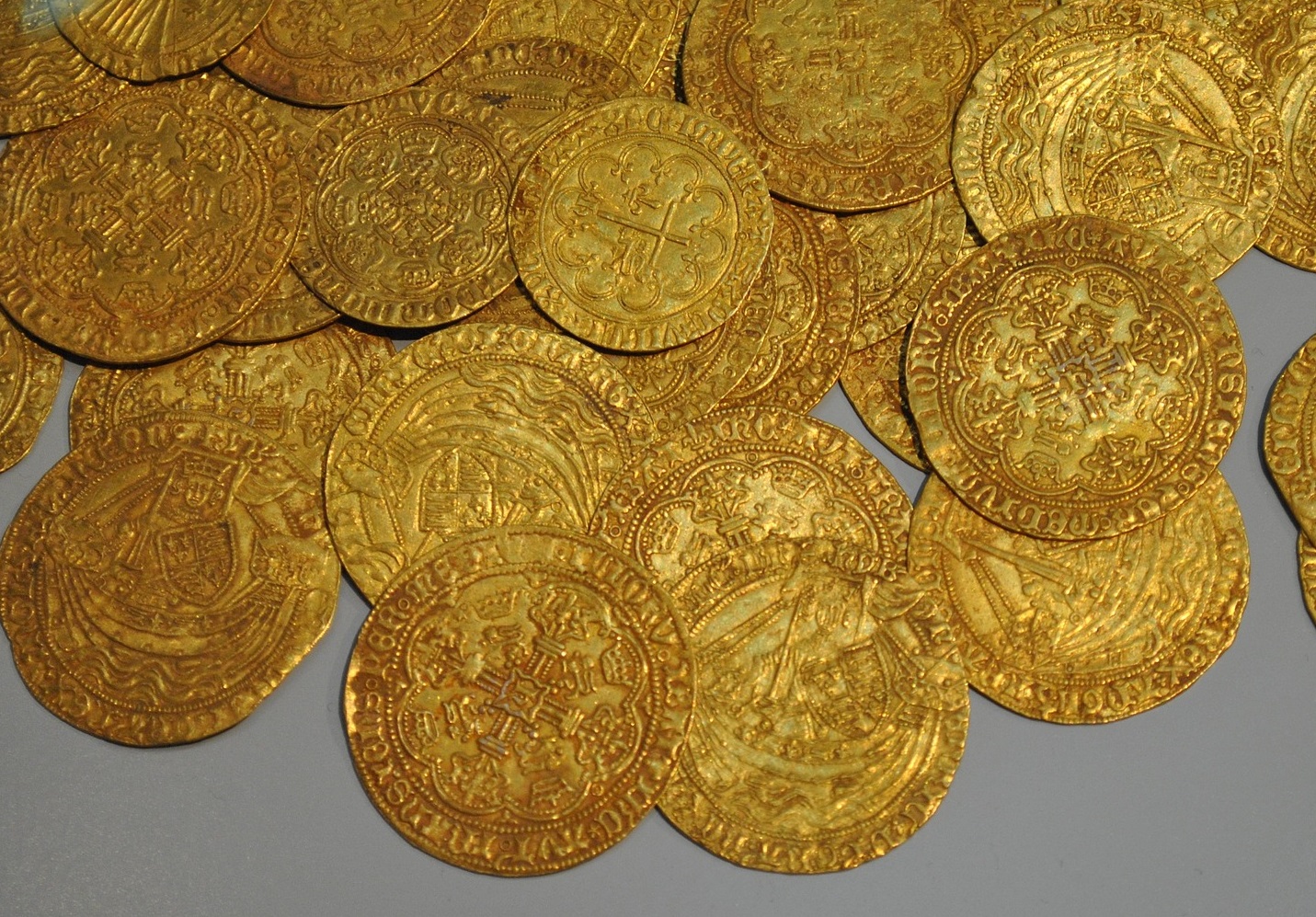 Ηράκλειο: Τους τσάκωσαν με αρχαία νομίσματα!