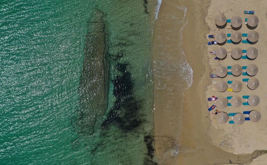 Lonely Planet: Αυτές είναι οι 12 καλύτερες παραλίες της Ελλάδας για το 2021