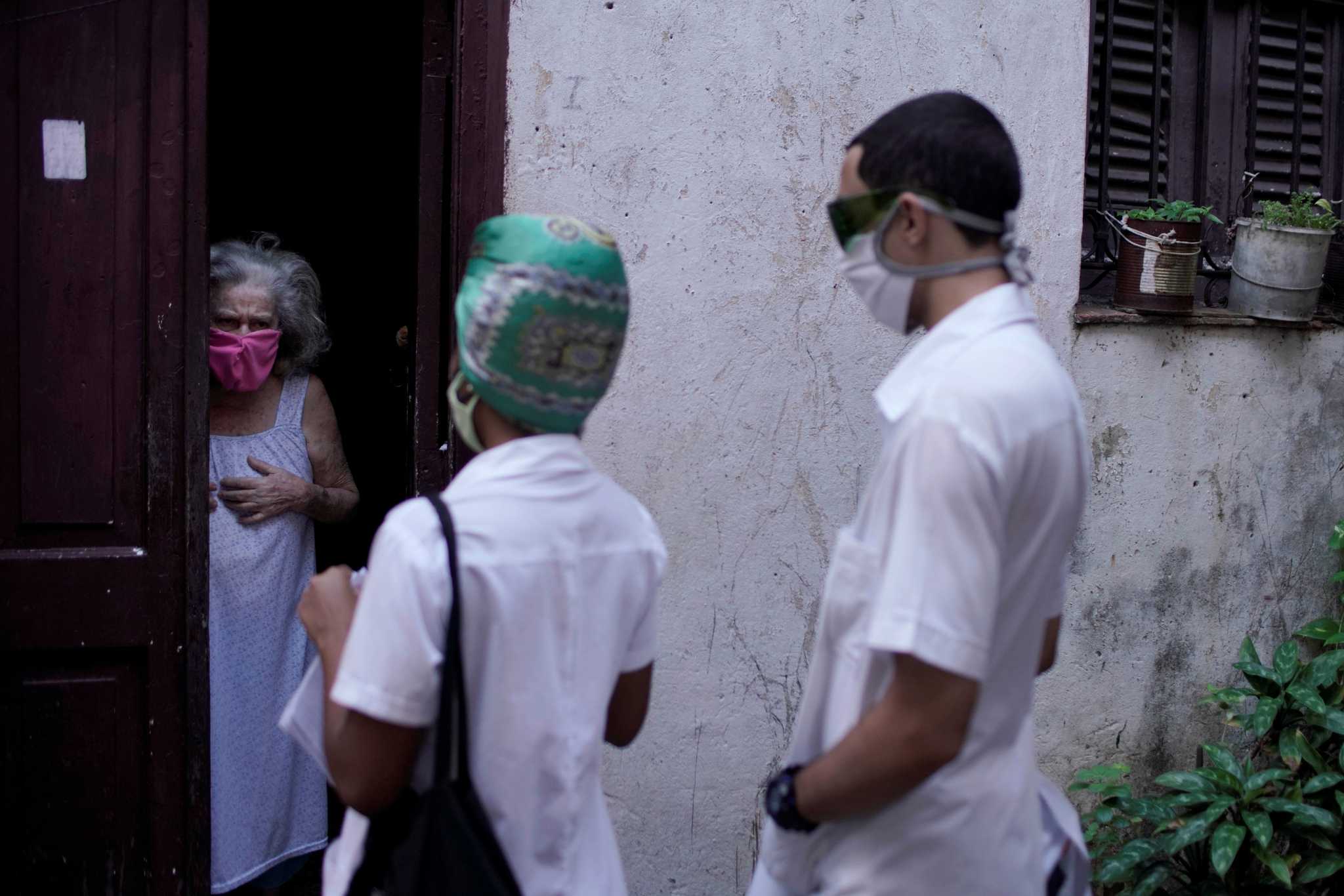 «Βράζει» ο κορονοϊός και στην Κούβα: Πάνω από 1.000 κρούσματα για 5η ημέρα