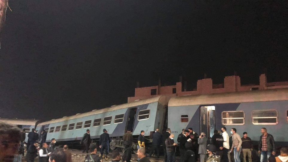 Αίγυπτος: Εκτροχιασμός τρένου με 15 τραυματίες
