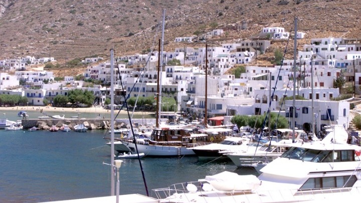 Λίστα με ελληνικά νησιά για ιδανικές διακοπές, φέτος, δημοσίευσαν οι Sunday Times