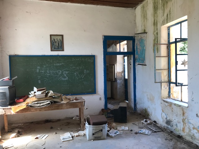Αποκατάσταση του παλαιού σχολείου στο Δράπανο (φωτο)