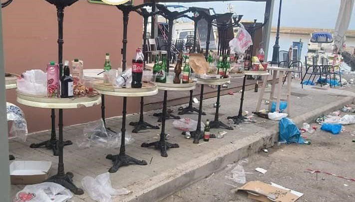 Χανιά: “Καμπάνες” σε καταστήματα στο λιμάνι που σέρβιραν ποτά σε συγκεντρωμένους πελάτες