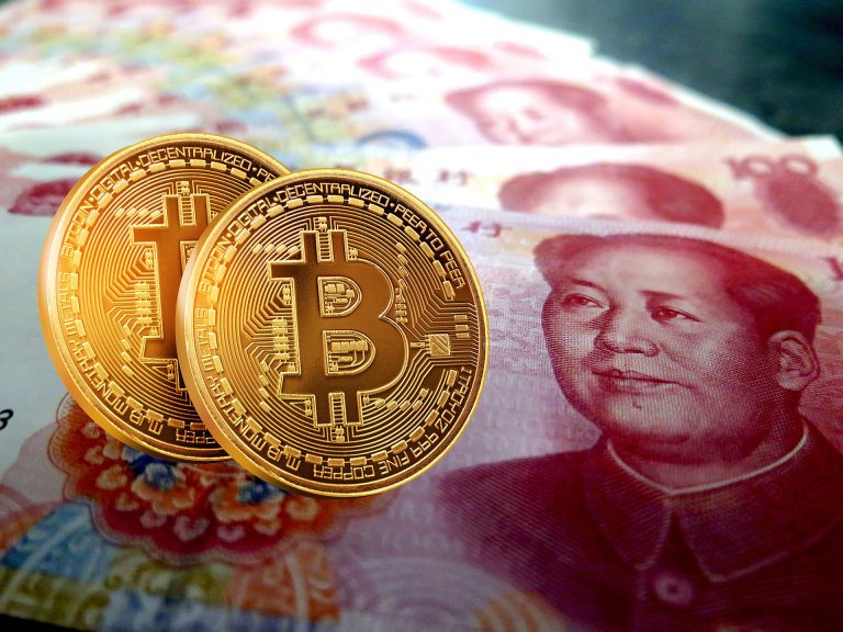 Η Κίνα «πνίγει» το bitcoin: Κατρακύλα τιμών και απώλεια 300 δισ. δολαρίων