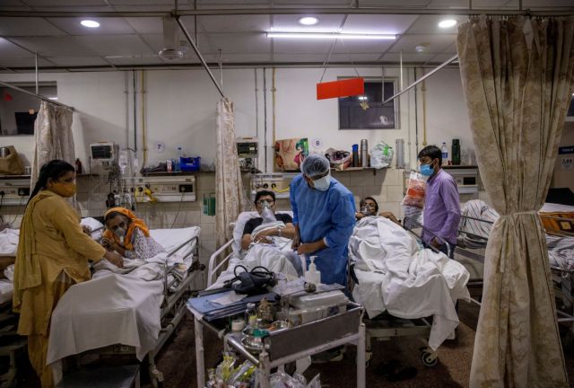 Ινδία: Πάνω από 2.700 θάνατοι και 132.000 κρούσματα κοροναϊού σε 24 ώρες