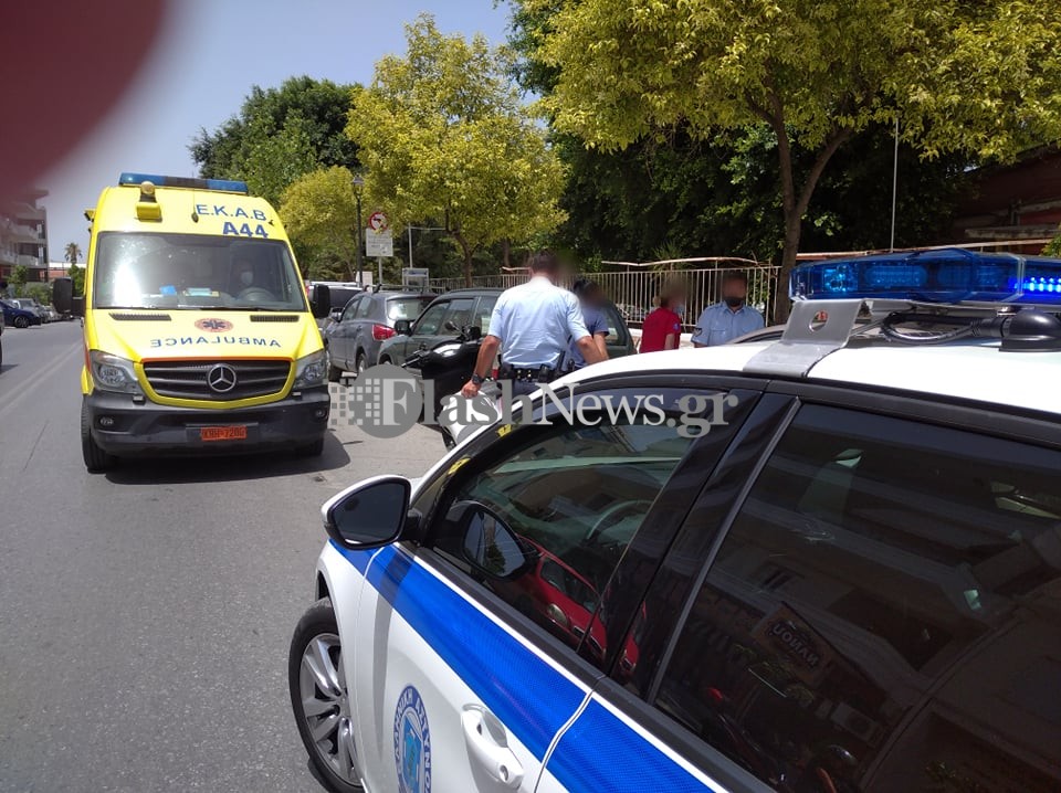 Τροχαίο ατύχημα στο κέντρο των Χανίων – Στο νοσοκομείο ένα άτομο (φωτο)