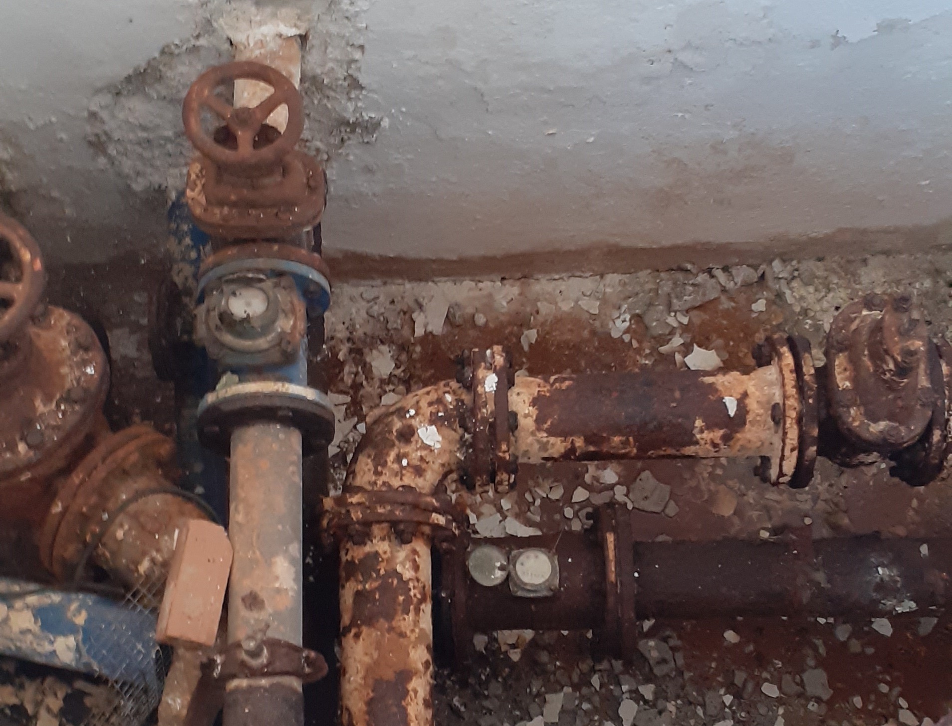 Σε άθλια κατάσταση υδραγωγείο στον Αποκόρωνα – Τι καταγγέλλει η αντιπολίτευση (φωτο)