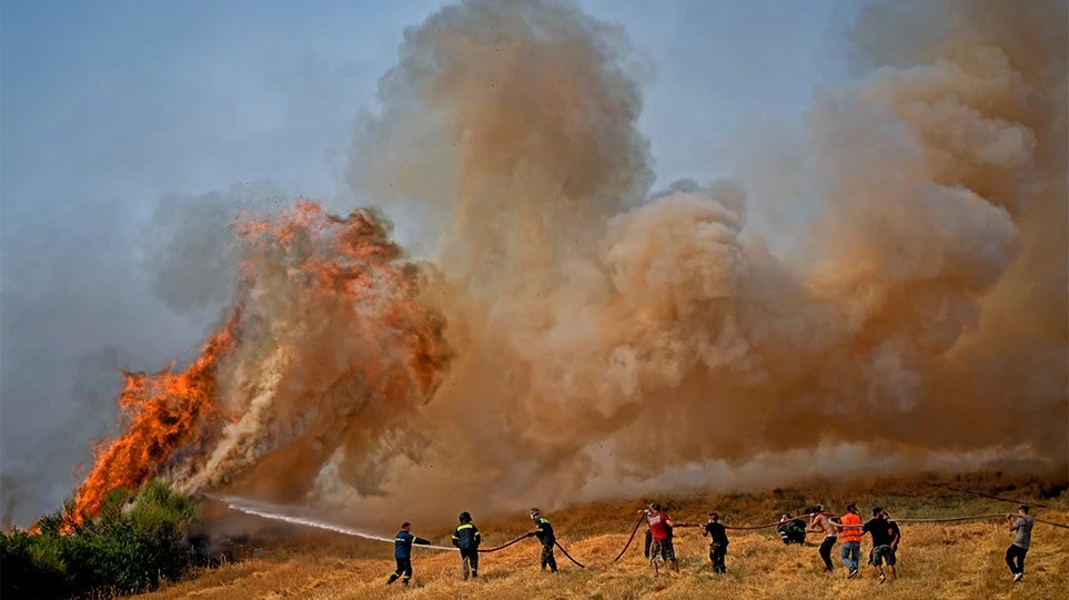 Η επίδραση των καταστροφικών πυρκαγιών στην ατμόσφαιρα της Κρήτης