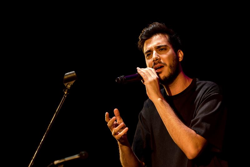 Ο Χανιώτης ερμηνευτής Δημήτρης Κόψης μιλά για την συναυλία στα αγαπημένα του Χανιά