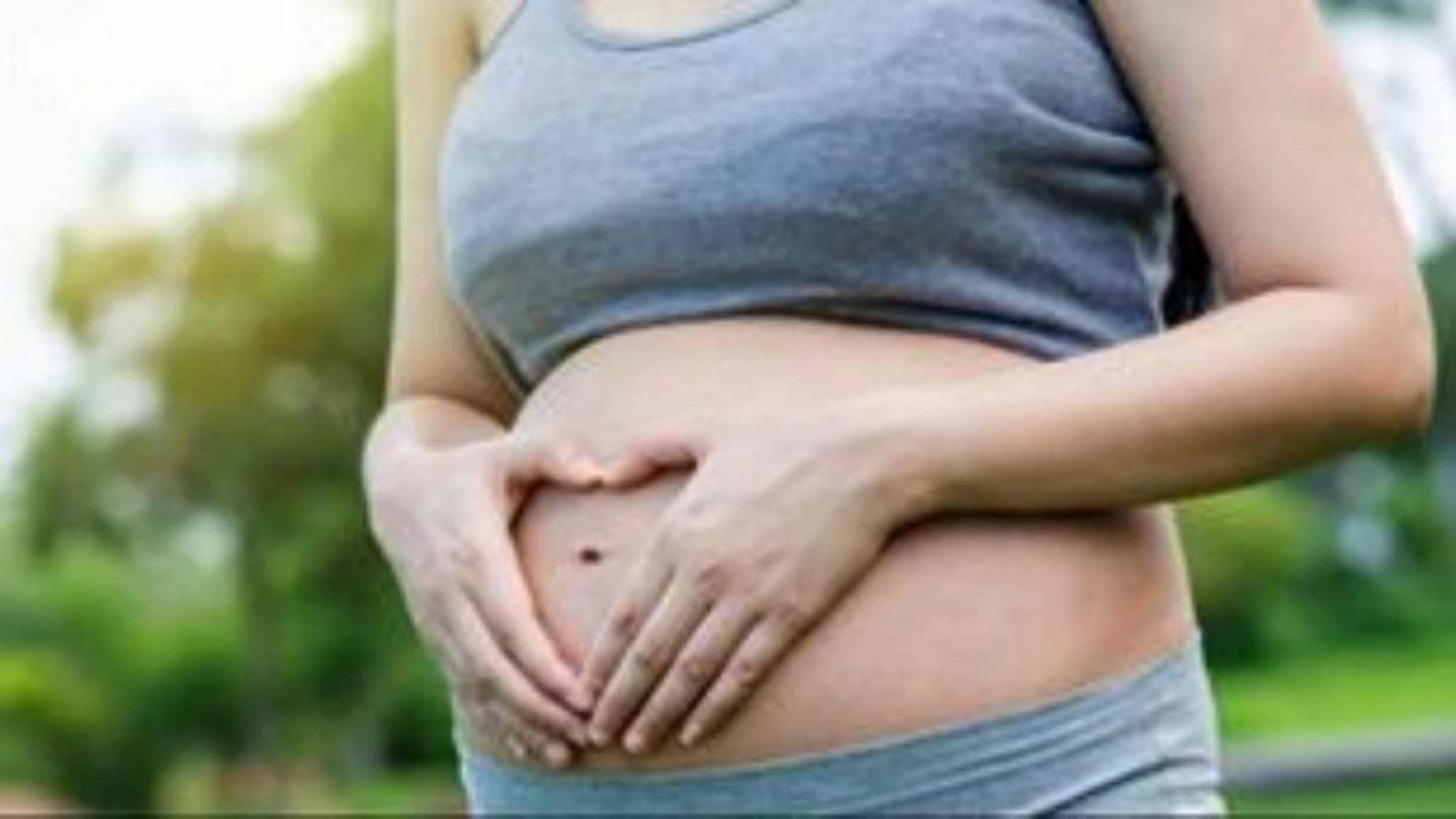 Κορονοϊός και εγκυμοσύνη: Πώς τα εμβόλια mRNA επηρεάζουν τα έμβρυα
