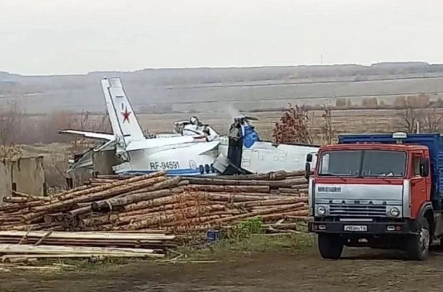 Συντριβή αεροσκάφους στη Ρωσία με τουλάχιστον 16 νεκρούς