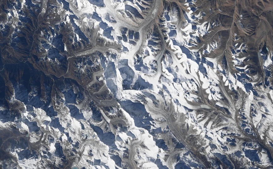 Μπορείτε να εντοπίσετε το Έβερεστ στη φωτογραφία από τον Διεθνή Διαστημικό Σταθμό;