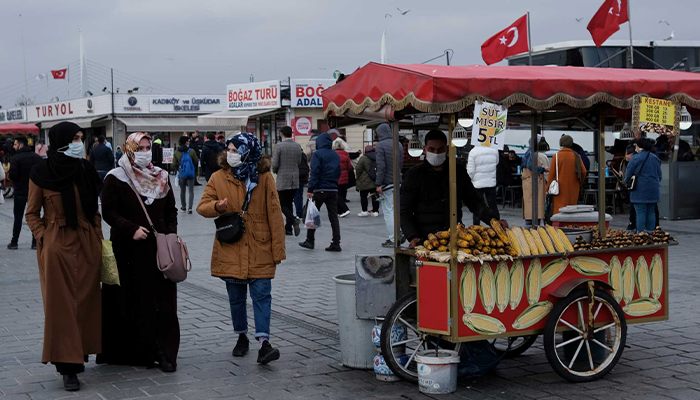 Τουρκία: «Όπως τον ανεβάσαμε, έτσι θα τον κατεβάσουμε»– Οργή των πολιτών κατά του Ερντογάν