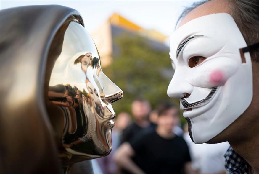 Nexta: Οι Anonymous χάκαραν τη Ρωσική Ομοσπονδιακή Υπηρεσία Ασφαλείας (FSB)
