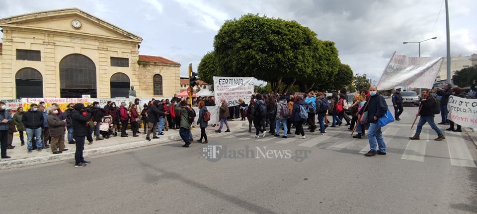 Χανιά: Αντιπολεμικό συλλαλητήριο με πορεία στην βάση (φωτο)