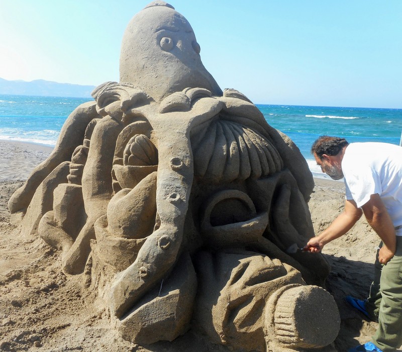 Аммудара готовится принять 4-й Фестиваль песчаных скульптур