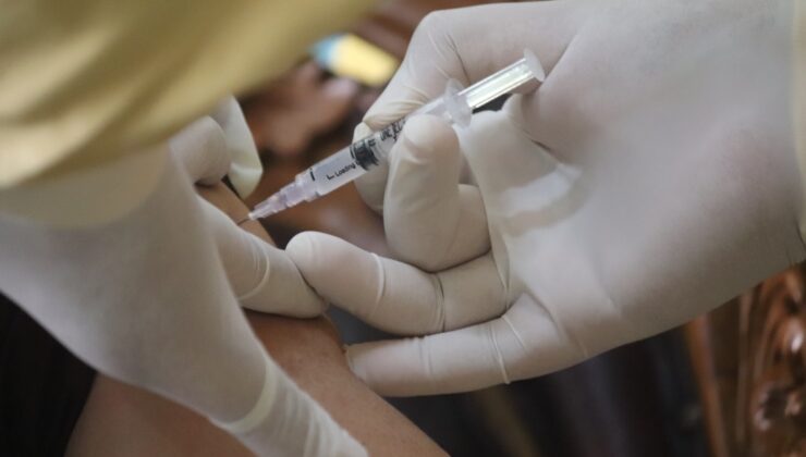 Ευλογιά των πιθήκων: Ποιες ομάδες θα εμβολιαστούν
