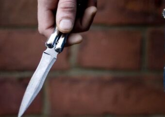 Αιματηρό περιστατικό στην Σητεία – Γεωργιανός μαχαίρωσε με πεταλούδα 43χρονο που του έκανε παρατήρηση