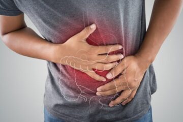 Πρήξιμο στο στομάχι: Οι ήπιες και σοβαρές αιτίες, και πότε πρέπει να πάτε στον γιατρό