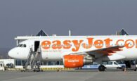 Ταλαιπωρία για χιλιάδες ταξιδιώτες στην Ευρώπη – Ακυρώθηκαν περίπου 200 πτήσεις της easyJet