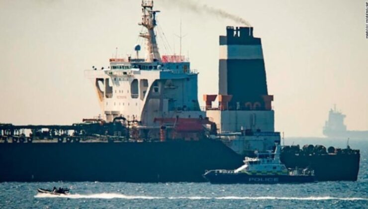 Συγκλονίζει η μαρτυρία της μητέρας του Κρητικού ναυτικού στο Ιράν: «Κανείς δεν ξέρει τι θα γίνει, από το υπουργείο δεν επικοινώνησαν» (βιντεο)