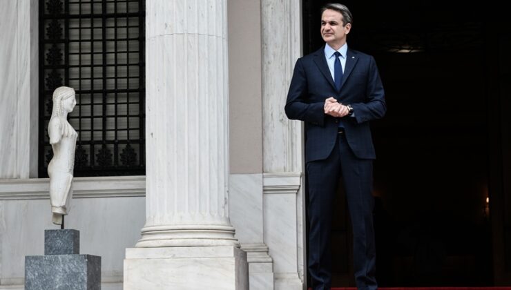 Απόβαση» του γαλλικού «ΣΕΒ» στην Αθήνα – Συμφωνίες για επενδύσεις 10 δισ. ευρώ