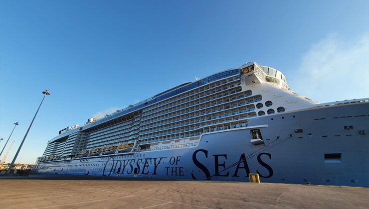 Χανιά: Για δεύτερη φορά μέσα σε λίγες μέρες το θηριώδες ODYSSEY OF THE SEAS στο λιμάνι της Σούδας