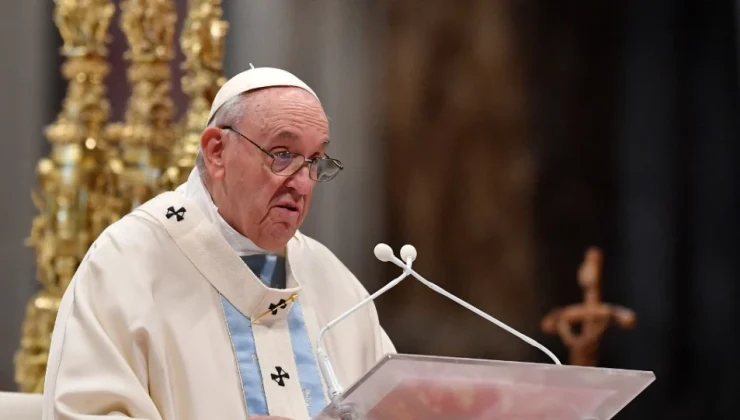 Βατικανό: Νέες φήμες για παραίτηση του πάπα Φραγκίσκου – Τι είπε σε καθολικούς επισκόπους