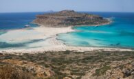 Κρήτη: Έρχονται live φορο-έλεγχοι στις τουριστικές περιοχές από την ΑΑΔΕ