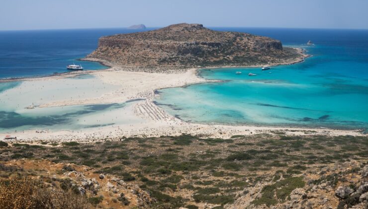 Κρήτη: Έρχονται live φορο-έλεγχοι στις τουριστικές περιοχές από την ΑΑΔΕ