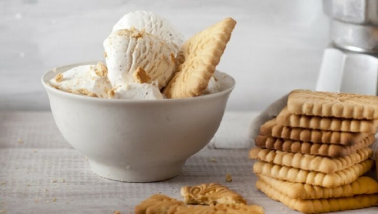 Πανεύκολο παγωτό κρέμα-μπισκότο με 3 υλικά