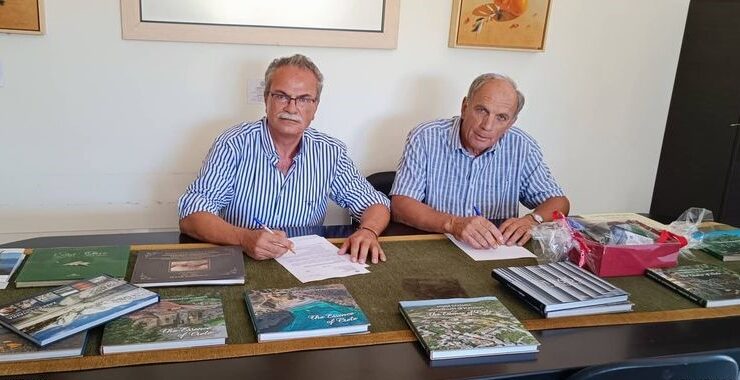 Δήμος Πλατανιά: Υπεγράφη η σύμβαση για την αναπάπλαση του χώρου στο οικισμό της Σπηλιά