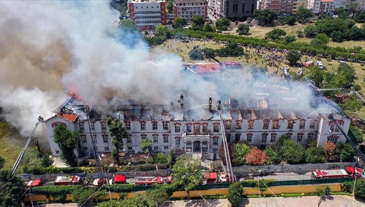 Καίγεται ολοσχερώς το Ελληνικό Νοσοκομείο Μπαλίκλι στην Κωνσταντινούπολη