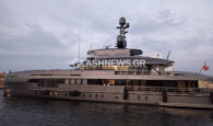 Γιγαντιαίο super yacht δεσπόζει στο Ενετικό Λιμάνι των Χανίων (φωτο)