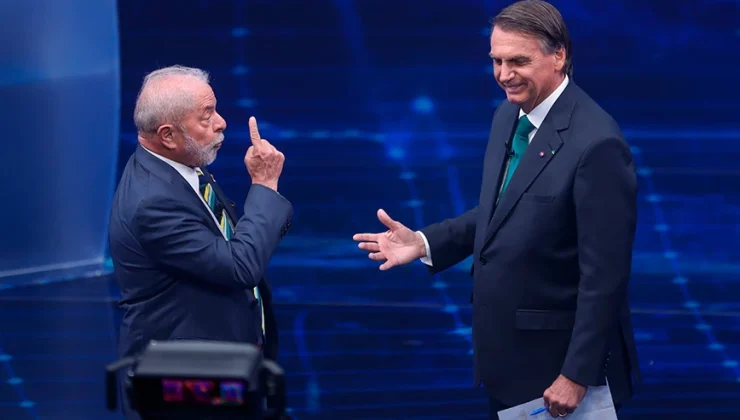 Βραζιλία: «Δικτατορίσκε» – «εθνική ντροπή» – Λούλα και Μπολσονάρου ανταλλάσσουν βαριές κατηγορίες στο πρώτο debate