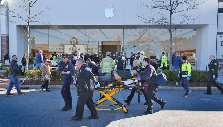 ΗΠΑ: Όχημα έπεσε σε κατάστημα της Apple στη Μασαχουσέτη – 1 νεκρός, 10 τραυματίες