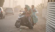 Ινδία: Ανοίγουν τα σχολεία, αίρονται τα μέτρα για την μόλυνση του αέρα