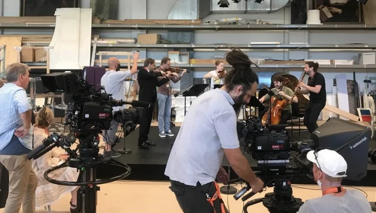 Γερμανία: Αίθουσα συναυλιών απαγόρευσε σε Ρώσους μουσικούς της ορχήστρας του Θεόδωρου Κουρεντζή να παίξουν