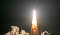 Artemis: Ο νέος γιγάντιος πύραυλος της NASA, απογειώθηκε για τη Σελήνη (φωτο – βιντεο)