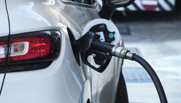 Κρήτη: Στα Χανιά η φθηνότερη βενζίνη και αυτή τη βδομάδα – Τι ισχύει στους υπόλοιπους νομούς